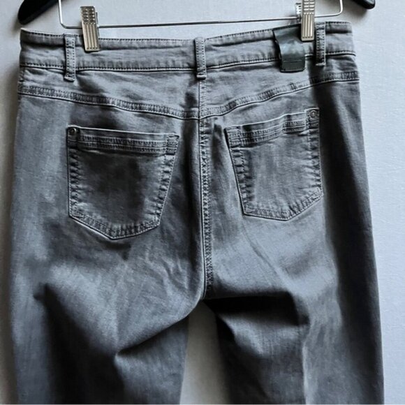 Gerry Weber straight fit grey denim jeans Sz 42R/ 32” - Picture 4 of 11